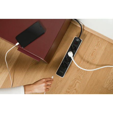 Ciabatta Brennerstuhl ecolor a 4 vie con 2 porte di ricarica USB (ciabatte multiple USB-C con interruttore e cavo da 1,5 m)