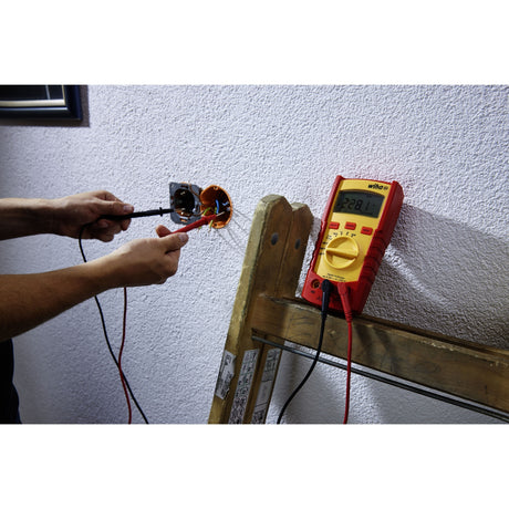 Multimetro digitale Wiha fino a 600 V AC, dispositivo di misurazione Cat IV (rosso giallo)