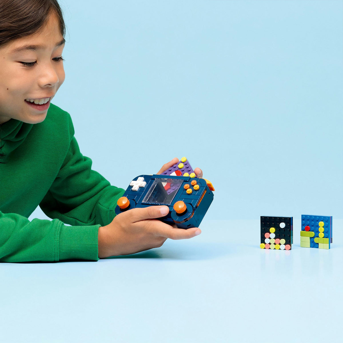 Modello giocattolo della console di gioco retrò 3in1 LEGO® Creator - convertibile in una macchina desktop o arcade - 31380