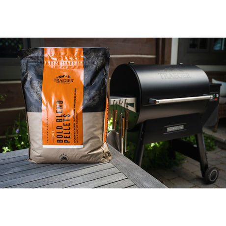 Pellet Traeger bold blended - carburante in edizione limitata (8 kg)