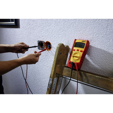 Multimetro digitale Wiha fino a 600 V AC, dispositivo di misurazione Cat IV (rosso giallo)