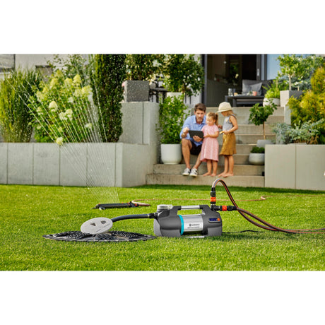 Pompa per irrigazione Gardena 6300 silentcomfort (acciaio inossidabile grigio scuro, 1050 watt | Bluetooth)