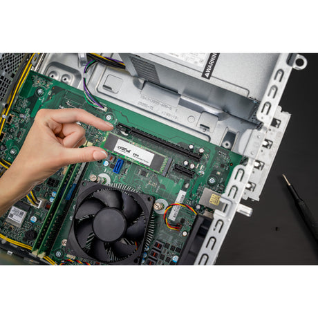 SSD Crucial e100 da 1 TB (PCIe 4.0 x4, NVME, M.2 2280)