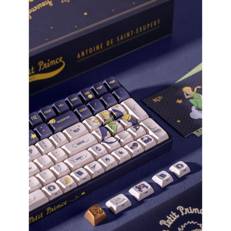 Tastiera da gioco meccanica Iqunix f97 starry tryst rgb (blu scuro, layout us (qwerty), rosso gateron, 96%, LED rgb, sostituibile a caldo, pbt, 2,4 ghz | bluetooth 5.1 | usb-c)