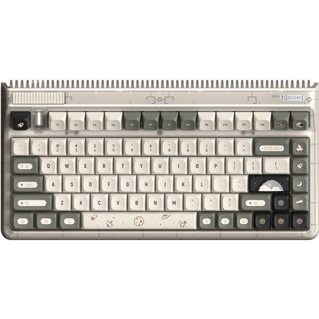 Tastiera meccanica wireless Iqunix og80 hitchhiker (grigia, layout us (qwerty), cherry mx silent red, 80% (tkl), led rgb, hot-swapable, pbt, 2.4ghz | bluetooth 5.1 | usb-c)