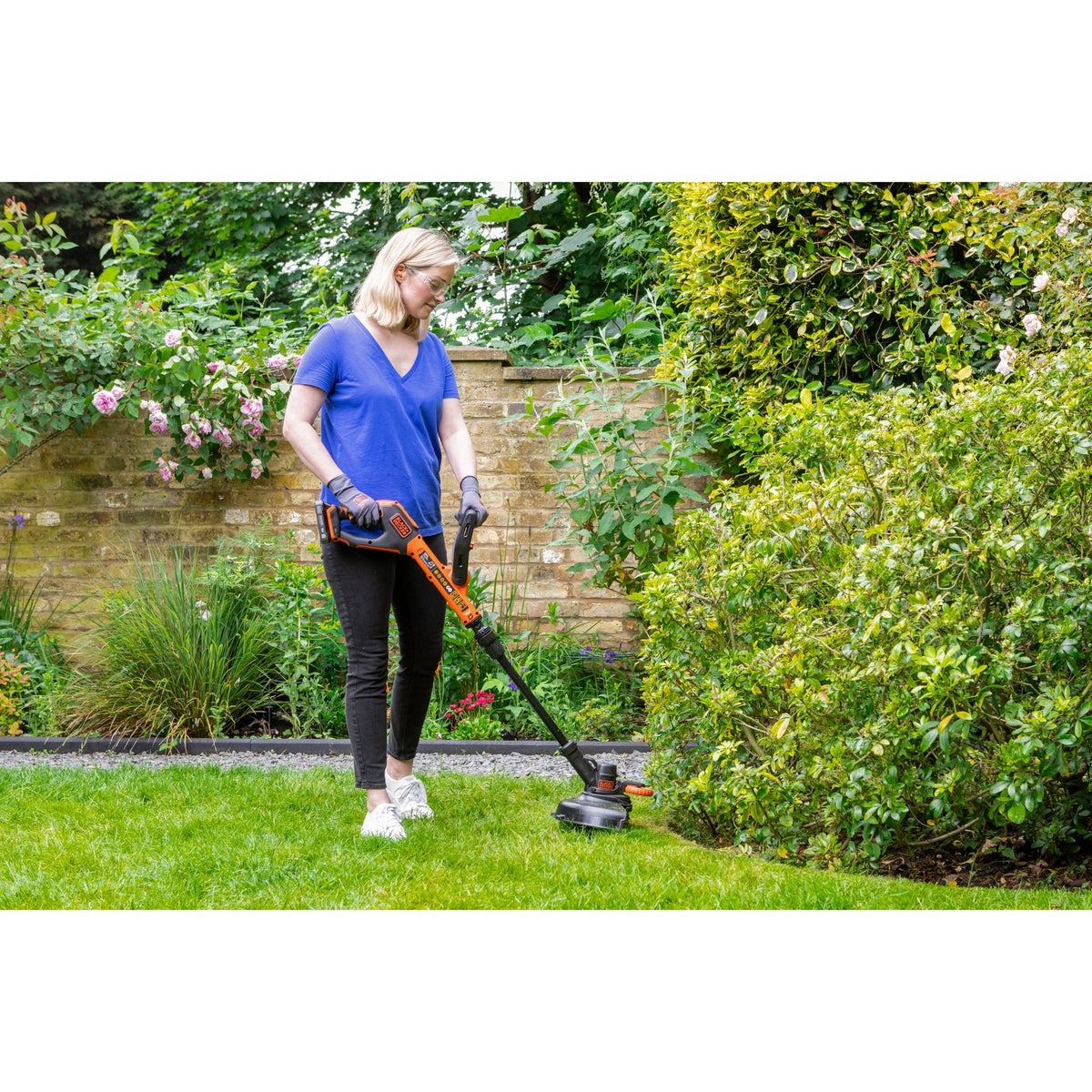 Black+decker filo tagliaerba 18v 2.0ah 28cm afs - bcst918d1-qw