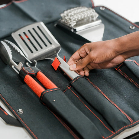 Kamado Joe Krafted Steel Grill Tools Set di accessori Posate per grill (3 pezzi, include borsa per il trasporto in tela)