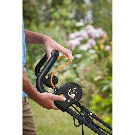 Rasaerba Black+Decker larghezza taglio 40cm 1800w bemwp400-qs
