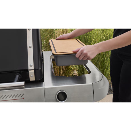 Tagliere e contenitore portaoggetti Weber Works (grigio marrone, da posizionare nel tavolino laterale)