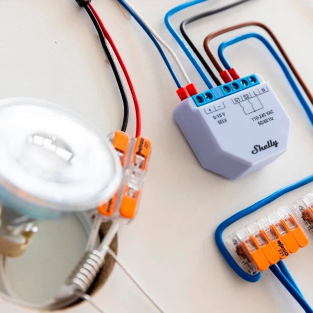 Shelly più dimmer 0-10v