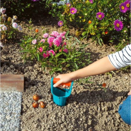 Piantatrice di bulbi Gardena - indicazione di profondità - rilascio automatico del terreno