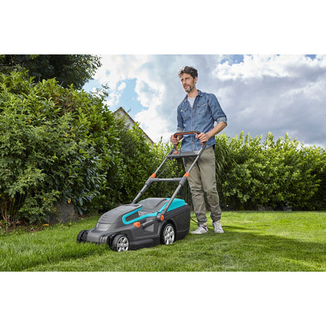 Tosaerba elettrico Gardena powermax™ - larghezza di taglio 42 cm - prati fino a ca. 800 mq