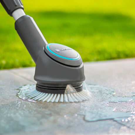 Accessorio Aquabrush Gardena con spazzola a disco, per la spazzola per lavaggio multi-detergente a batteria Aquabrush (grigio turchese, 14846-20)