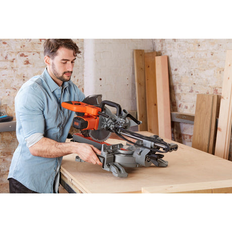 Troncatrice e troncatrice Black+decker 1600w 216mm - bes700-qs