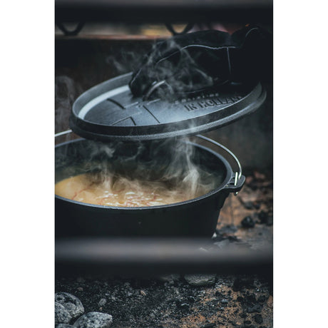 Pentola The Windmill Dutch Oven da 6 qt senza gambe (nera, ø 31,5 cm | 5,9 litri)