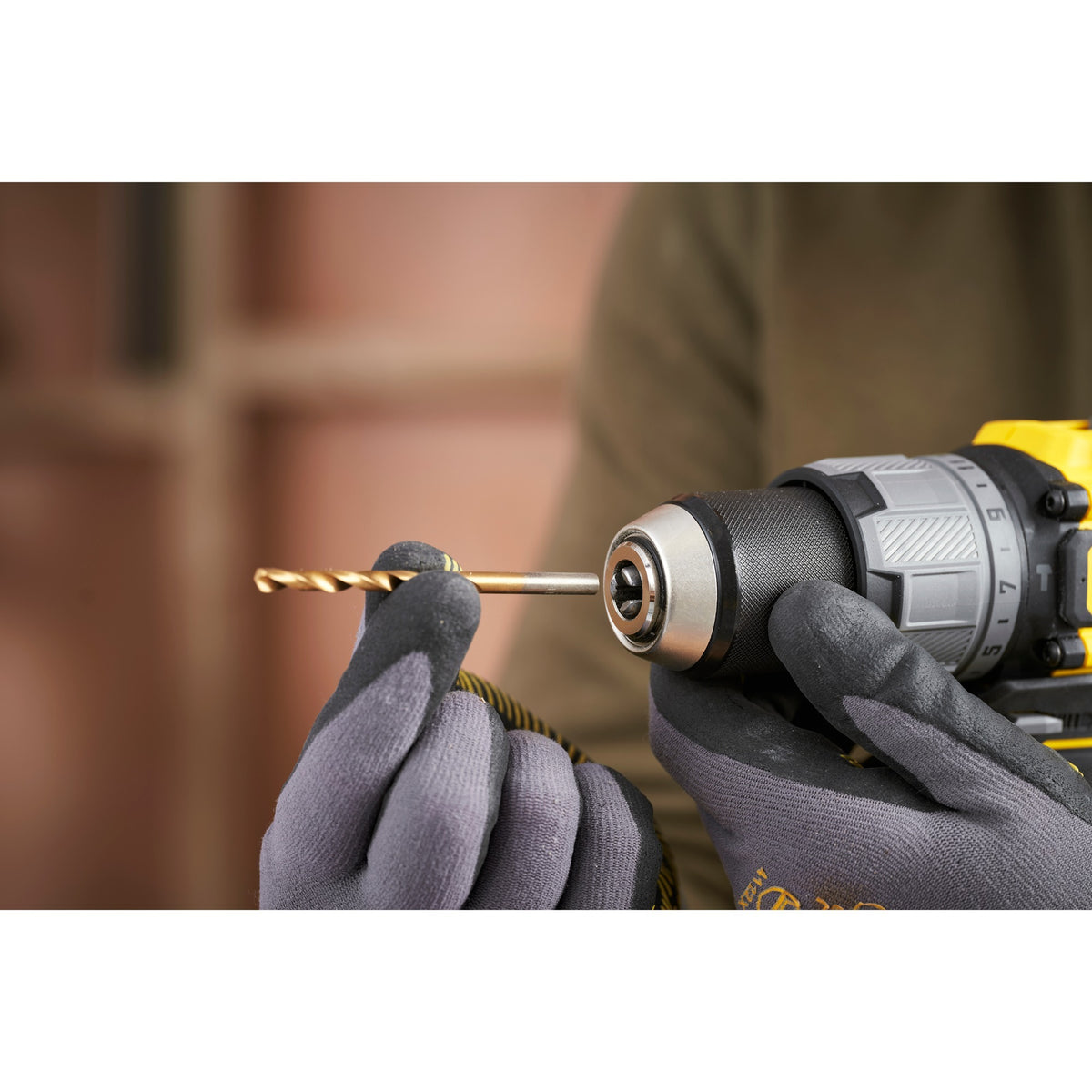 Cacciavite brushless Stanley fatmax v20 18v (giallo nero, batteria e caricabatterie non inclusi)