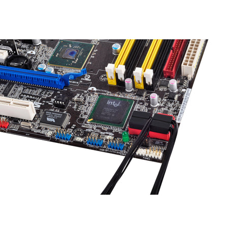 Cavo Silverstone SATA III da 30 cm (nero, 6 GB, connettore a basso profilo, cp11b-300)