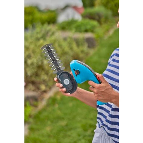 Forbici per erba e arbusti a batteria Gardena forbici per erba classiccut li (nero turchese, inclusa batteria agli ioni di litio 2,5 Ah)