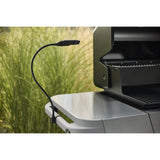 Weber lavora con un'illuminazione flessibile