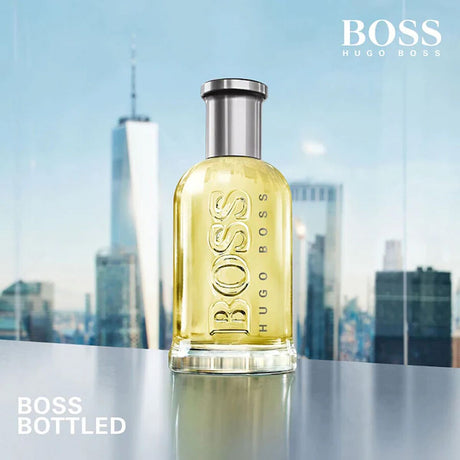 Hugo Boss eau de toilette spray da uomo in flacone da 30 ml
