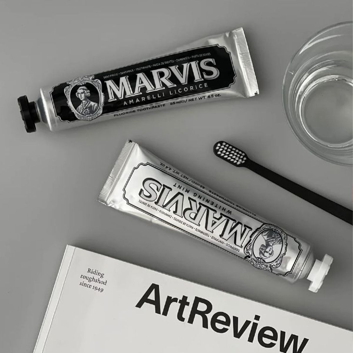 Marvis dentifricio sbiancante alla menta 85ml