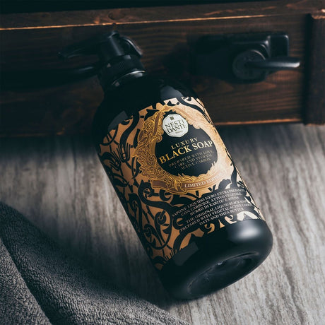 Nesti Dante pompa per sapone nero di lusso 500ml